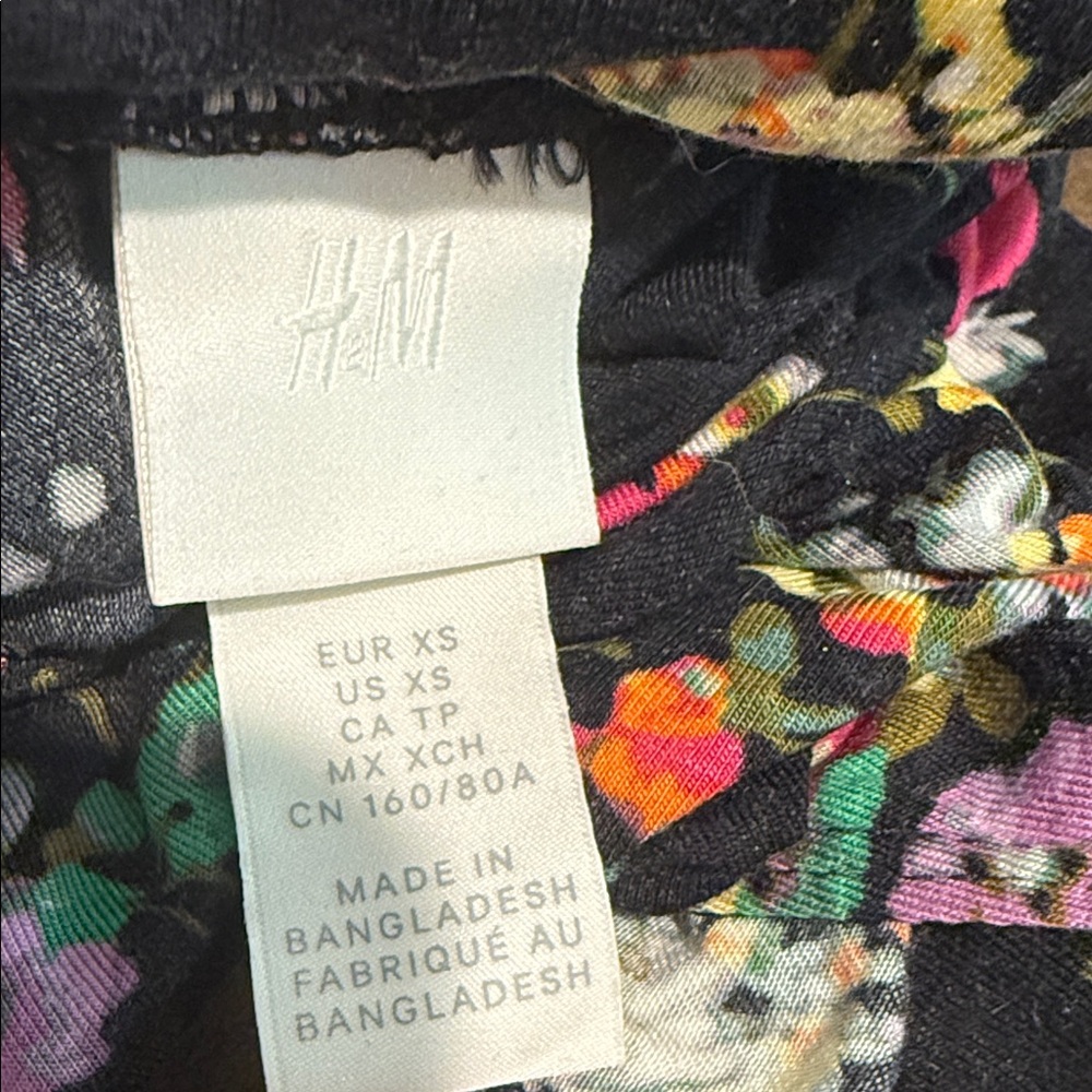 H&M Black Floral Long Sleeve Bodysuit - Picture 4 of 4